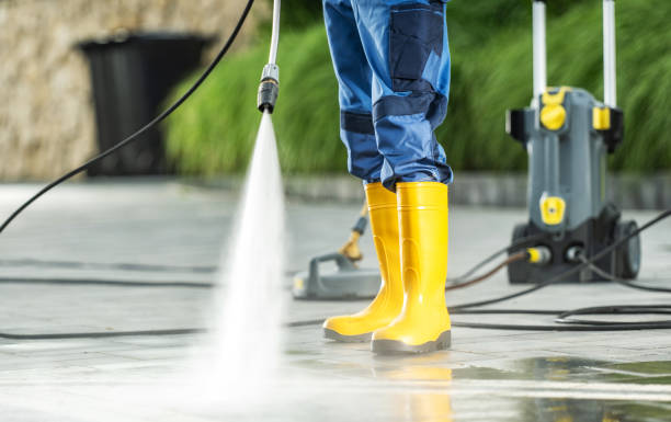 Best Concrete Pressure Washing  in Bakersfield, CA